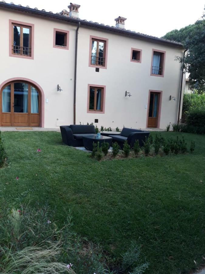 Villa Leonardo Vinci Exterior photo